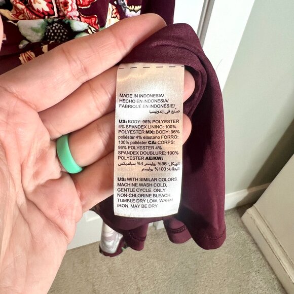 Chico's Burgundy Moody Fall Florals Shift Dress Lined Long Sleeve Size 4/XXL - Picture 3 of 4